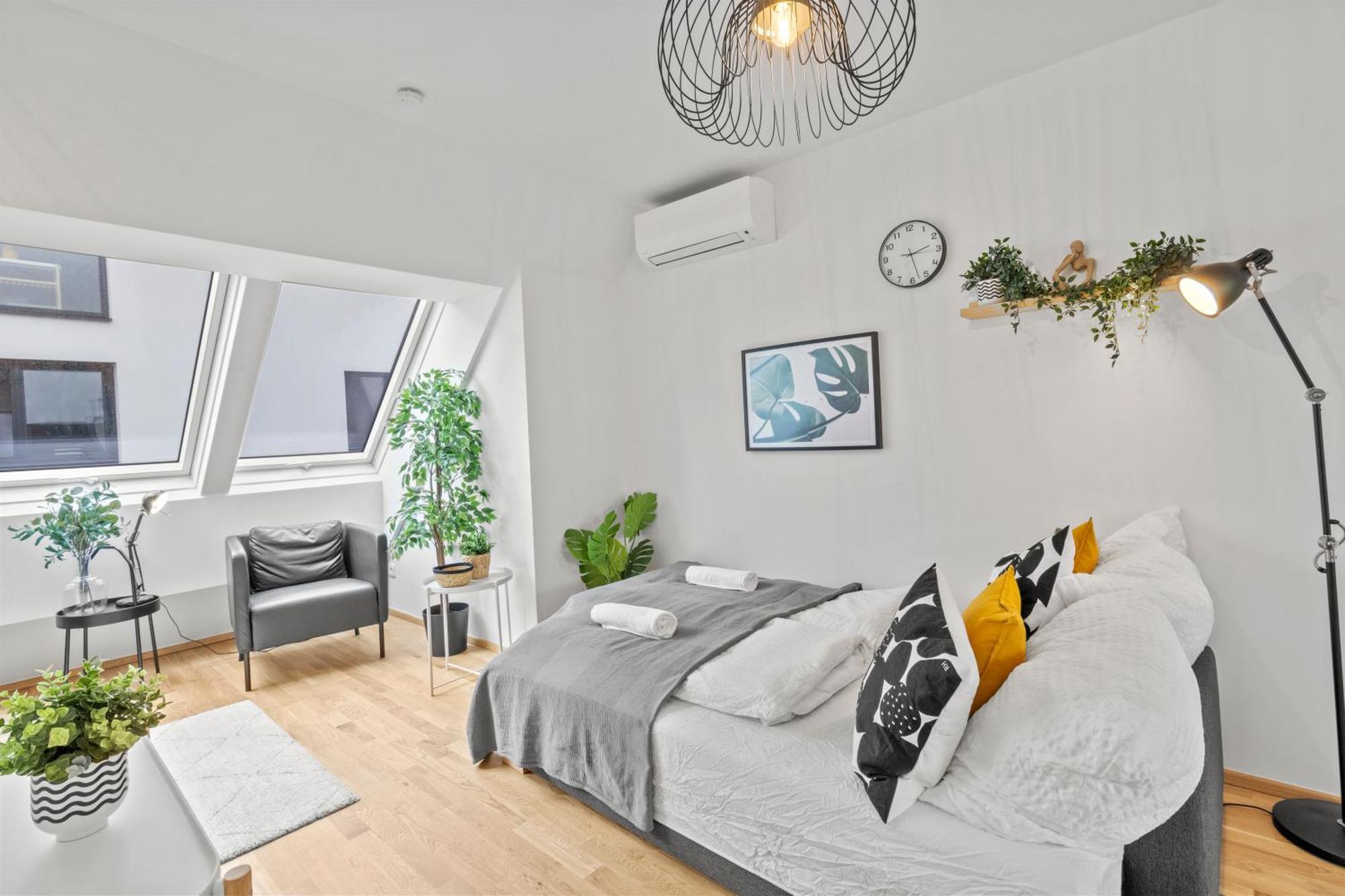1 Min To Public Transport - 3 Min To Supermarket And Pharmacy - On-Site Parking For 19,90 Eur Vienna Luaran gambar